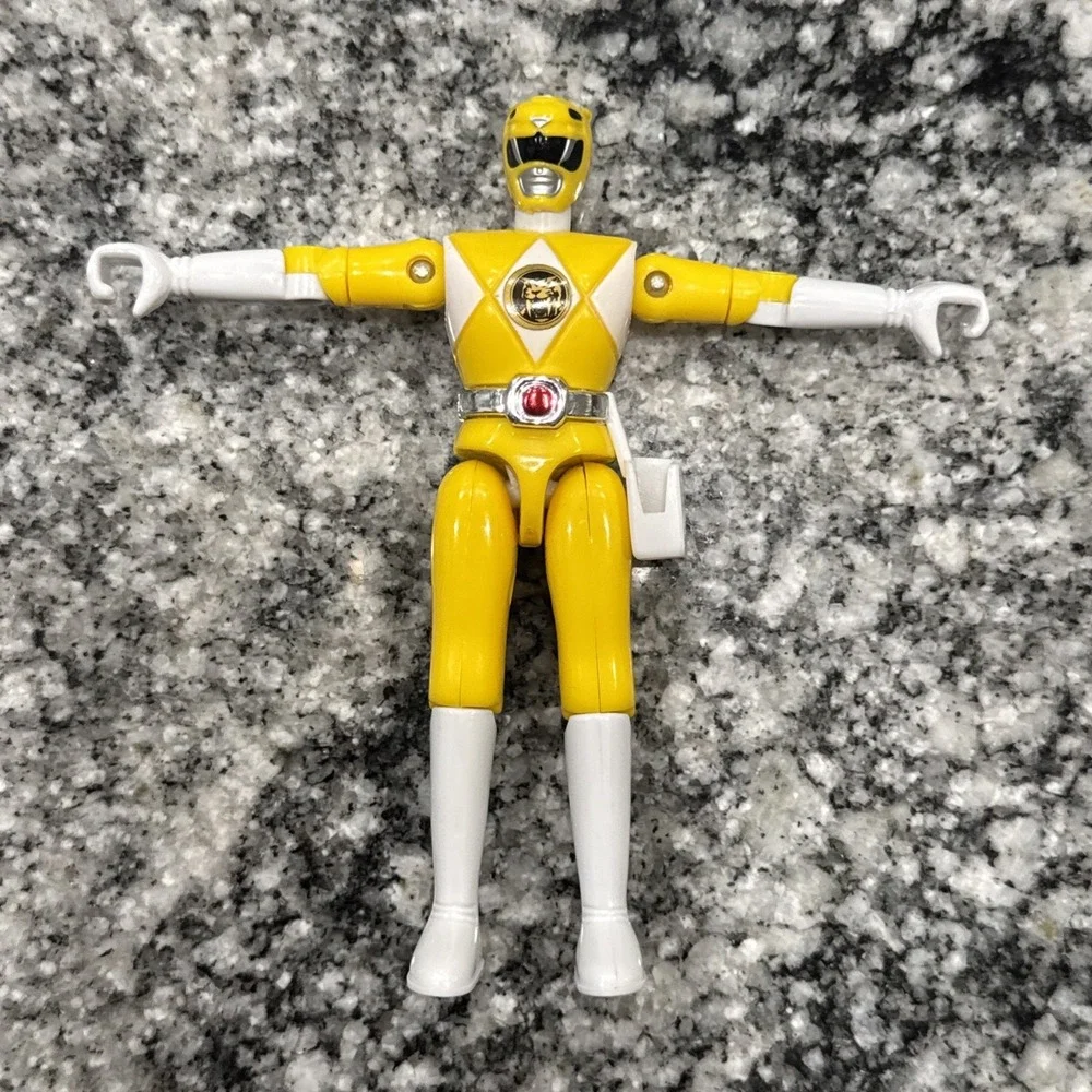 Vintage Power Rangers YELLOW RANGER 4.5